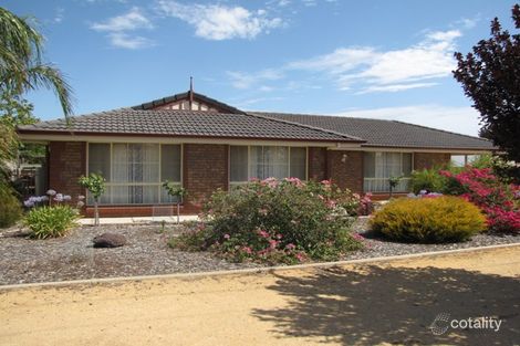 32 First St, Loxton, SA 5333