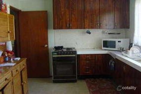 Property photo of 3 Hunter Close Rankin Park NSW 2287