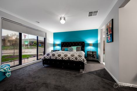 Property photo of 29 Hill Farm Drive Clyde VIC 3978