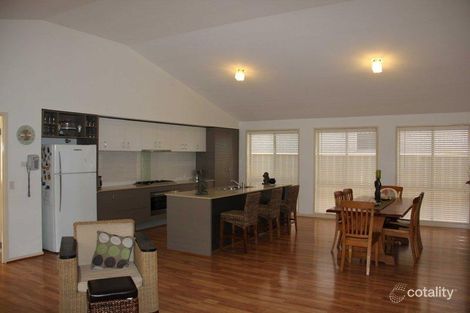 Property photo of 4 Barque Avenue Shell Cove NSW 2529