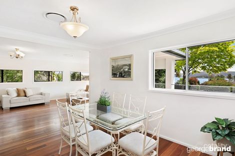 Property photo of 2 Roslyn Gardens Green Point NSW 2251