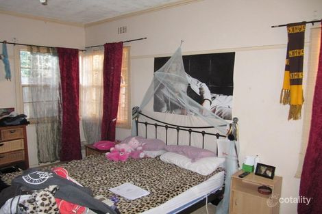 Property photo of 12 Templeton Street Sale VIC 3850