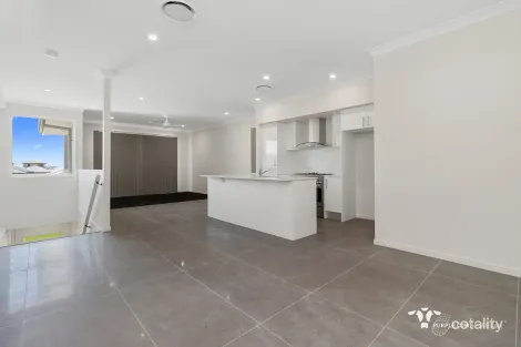 Property photo of 39 Camden Crescent Spring Mountain QLD 4300