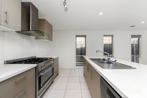 Property photo of 25 Coolgardie Way Doreen VIC 3754