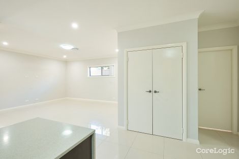 Property photo of 34 Waring Crescent Plumpton NSW 2761