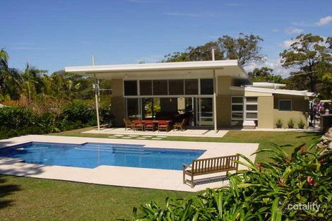 19 Winchester St, Southport, QLD 4215