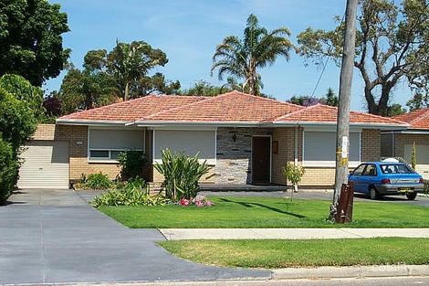 51 Bath Rd, Morley, WA 6062