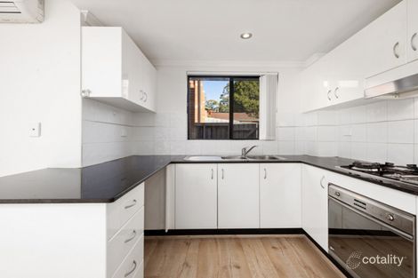 Property photo of 13/10-16 Forbes Street Hornsby NSW 2077