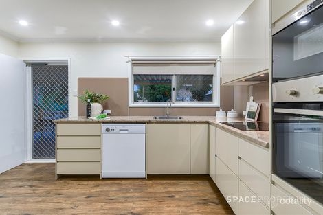 Property photo of 11 Nemarra Street Wynnum West QLD 4178