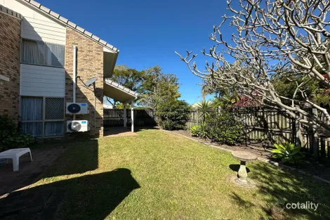 Property photo of 2/508 Pine Ridge Road Coombabah QLD 4216