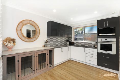 Property photo of 35 Timberi Avenue Dapto NSW 2530