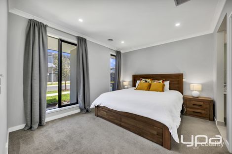 Property photo of 39 Telopea Road Craigieburn VIC 3064