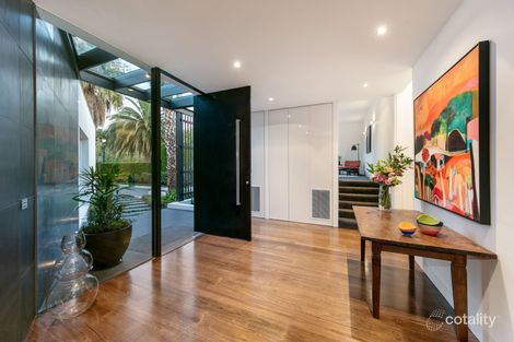 Property photo of 7 Montrose Court Toorak VIC 3142