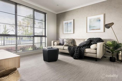 Property photo of 34 Canopy Circuit Forrestfield WA 6058