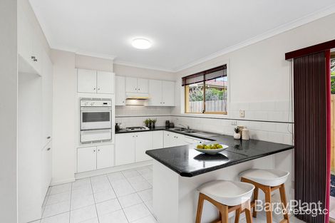 Property photo of 2/19 Lincoln Avenue Glen Waverley VIC 3150