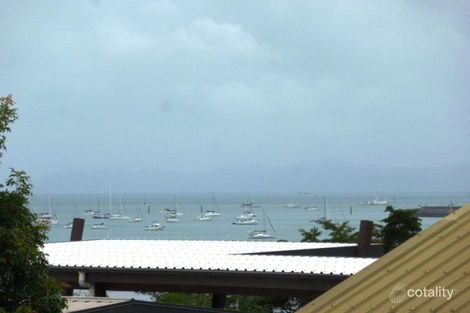 15 Stewart Dr, Cannonvale, QLD 4802