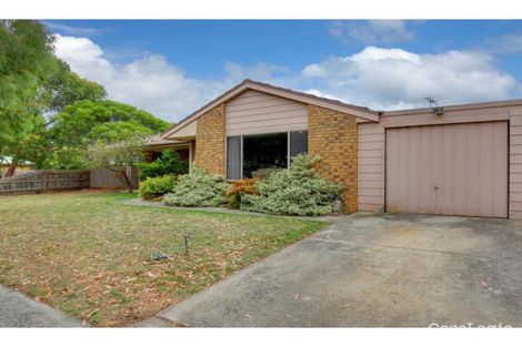 Property photo of 27 Parwan Crescent Mornington VIC 3931