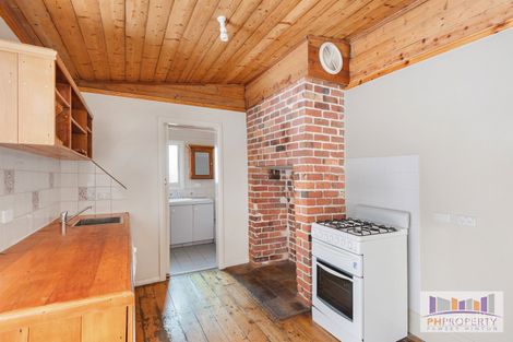 Property photo of 114 Violet Street Bendigo VIC 3550