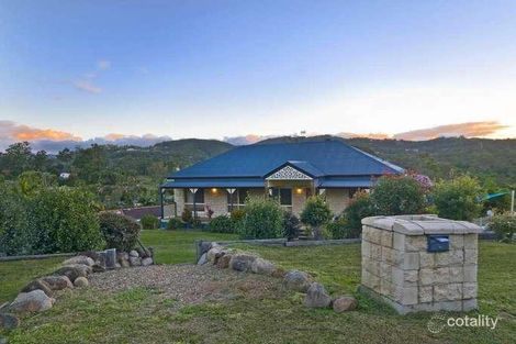 Property photo of 8 Riverina Court Mudgeeraba QLD 4213