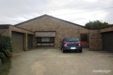 Property photo of 2/307 Moore Street Lavington NSW 2641