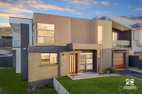 74 Poulton Tce, Campbelltown, NSW 2560