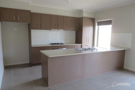 Property photo of 10 Wilhelmina Walk Epping VIC 3076