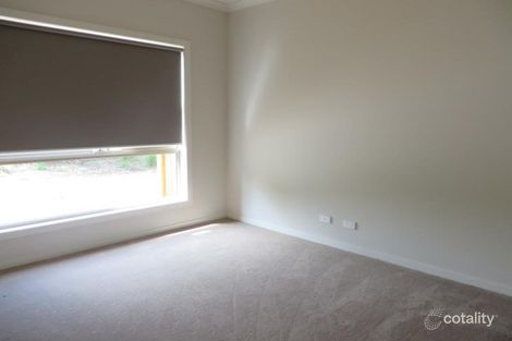 Property photo of 10 Wilhelmina Walk Epping VIC 3076