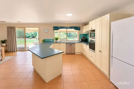 Property photo of 2 Lemon Grove Cobram VIC 3644
