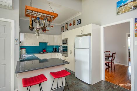 Property photo of 121 Cowlishaw Street Redhead NSW 2290