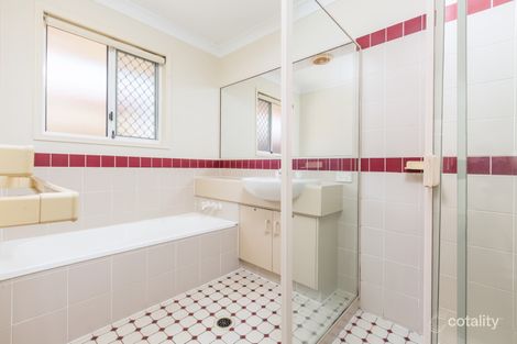 Property photo of 7 Huon Place Forest Lake QLD 4078