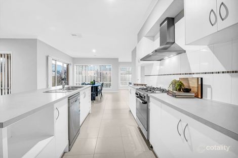 Property photo of 20 Gainsborough Drive Craigieburn VIC 3064
