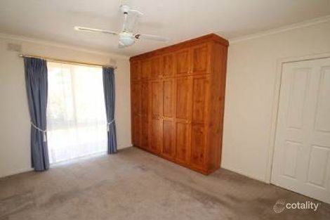 Property photo of 8 Pollock Crescent Clare SA 5453