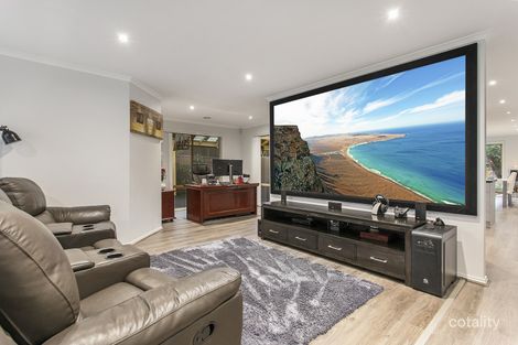Property photo of 12 Sussex Avenue Cranbourne North VIC 3977
