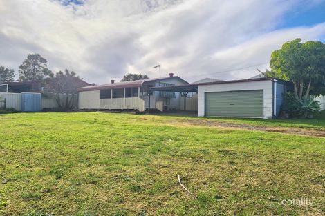 22 Hale Ave, Nowra, NSW 2541