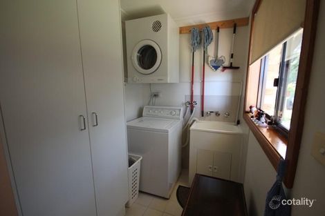 Property photo of 7 Constable Place Tuncurry NSW 2428