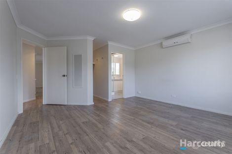 Property photo of 142 Southern Cross Circle Ocean Reef WA 6027