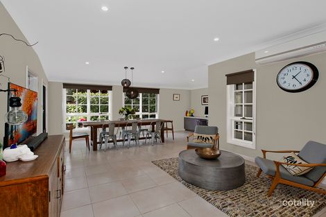 Property photo of 8 Nurragi Close Avoca Beach NSW 2251