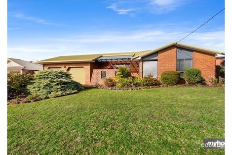 16 Stumm St, Kearneys Spring, QLD 4350