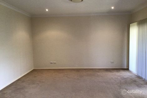 Property photo of 4 The Patio Hillvue NSW 2340