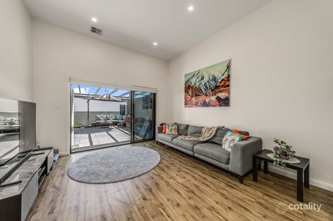 Property photo of 2 Narrambla Terrace Lawson ACT 2617