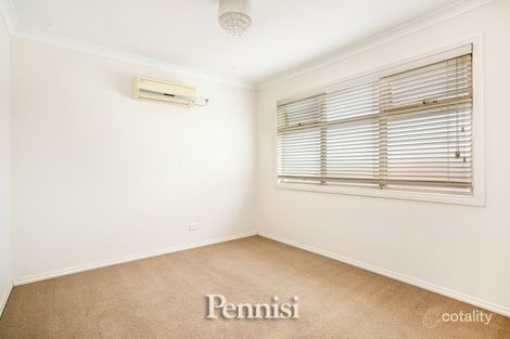 Property photo of 2/123 Melrose Drive Tullamarine VIC 3043