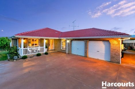 Property photo of 30 Kinsela Street Karabar NSW 2620