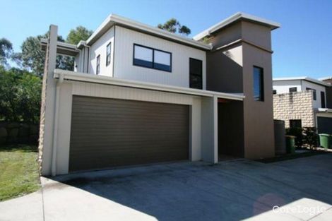 Property photo of 1/134 Ridgeway Avenue Southport QLD 4215