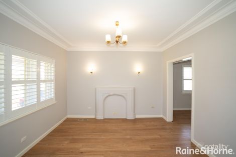 Property photo of 19 Darlow Street Wagga Wagga NSW 2650
