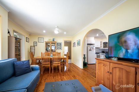 Property photo of 6 Weemala Crescent Bradbury NSW 2560