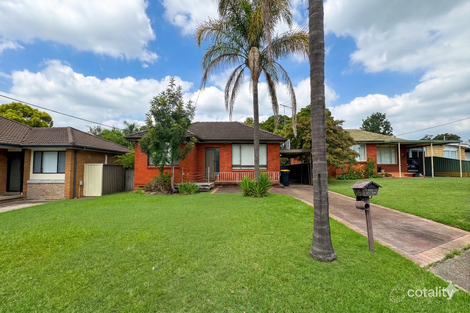 28 Craig Ave, Oxley Park, NSW 2760