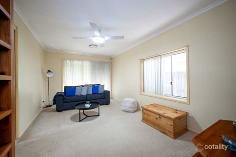 Property photo of 6 Weemala Crescent Bradbury NSW 2560