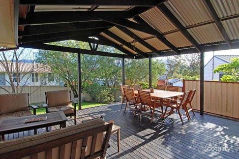 Property photo of 3 Barellan Avenue Dapto NSW 2530