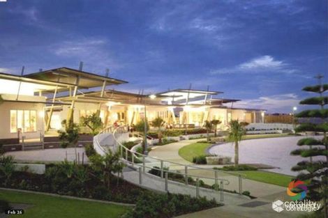 Property photo of 39/4 Grand Parade Parrearra QLD 4575