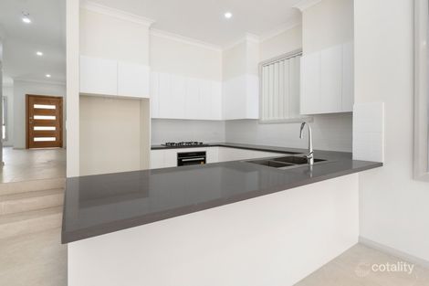 94 Little John St, Middleton Grange, NSW 2171